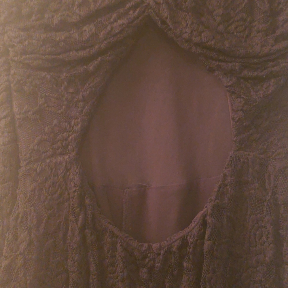 Lace Romper - Picture 6 of 7